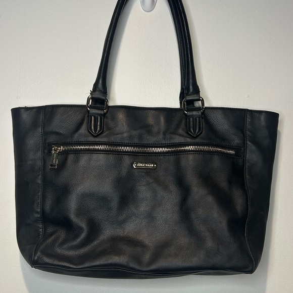 Cole Haan 100% Genuine Leather Black Medium Size Tote Purse - Picture 1 of 10